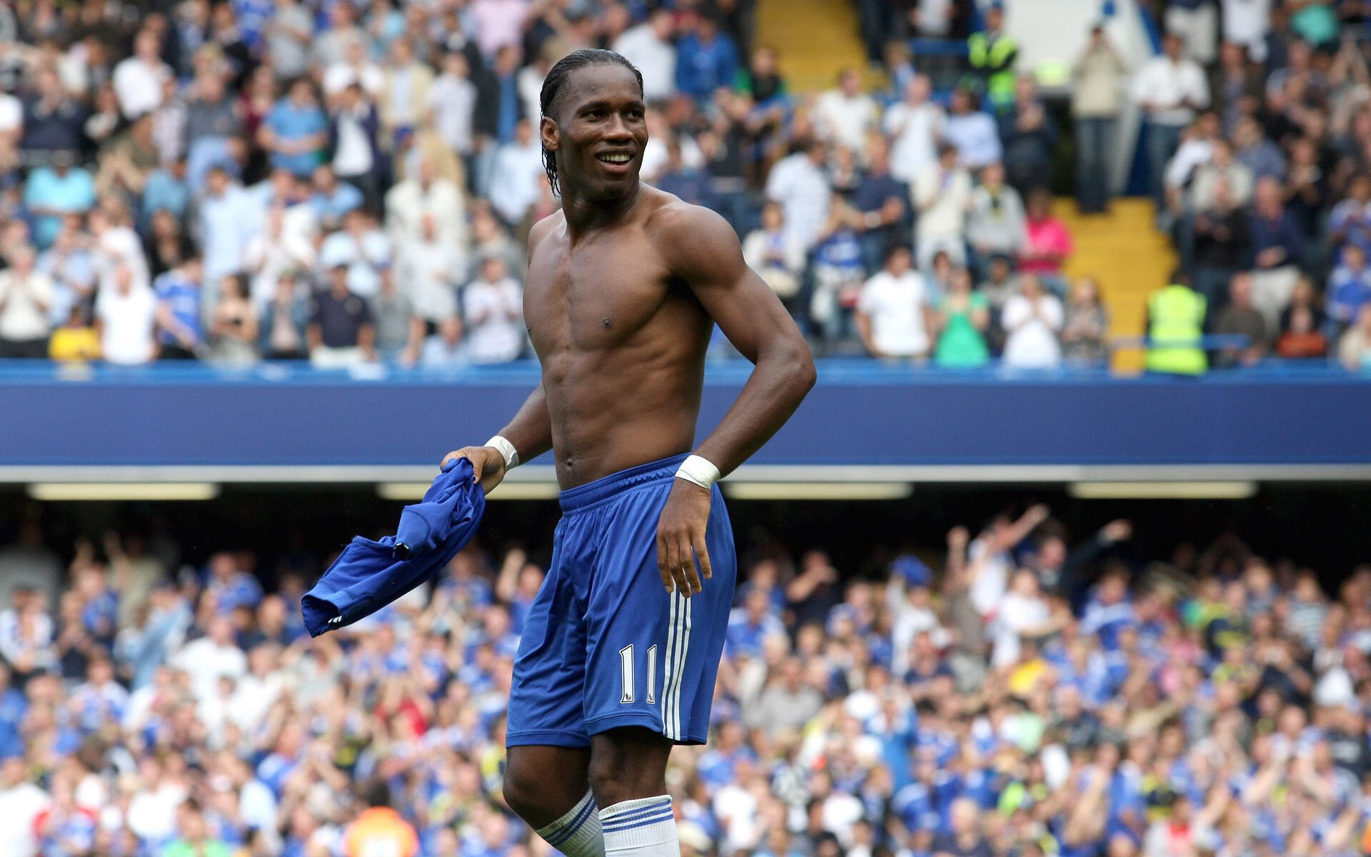 爱游戏在线-世界排名争夺战之夜，莫德里奇冠军级表现