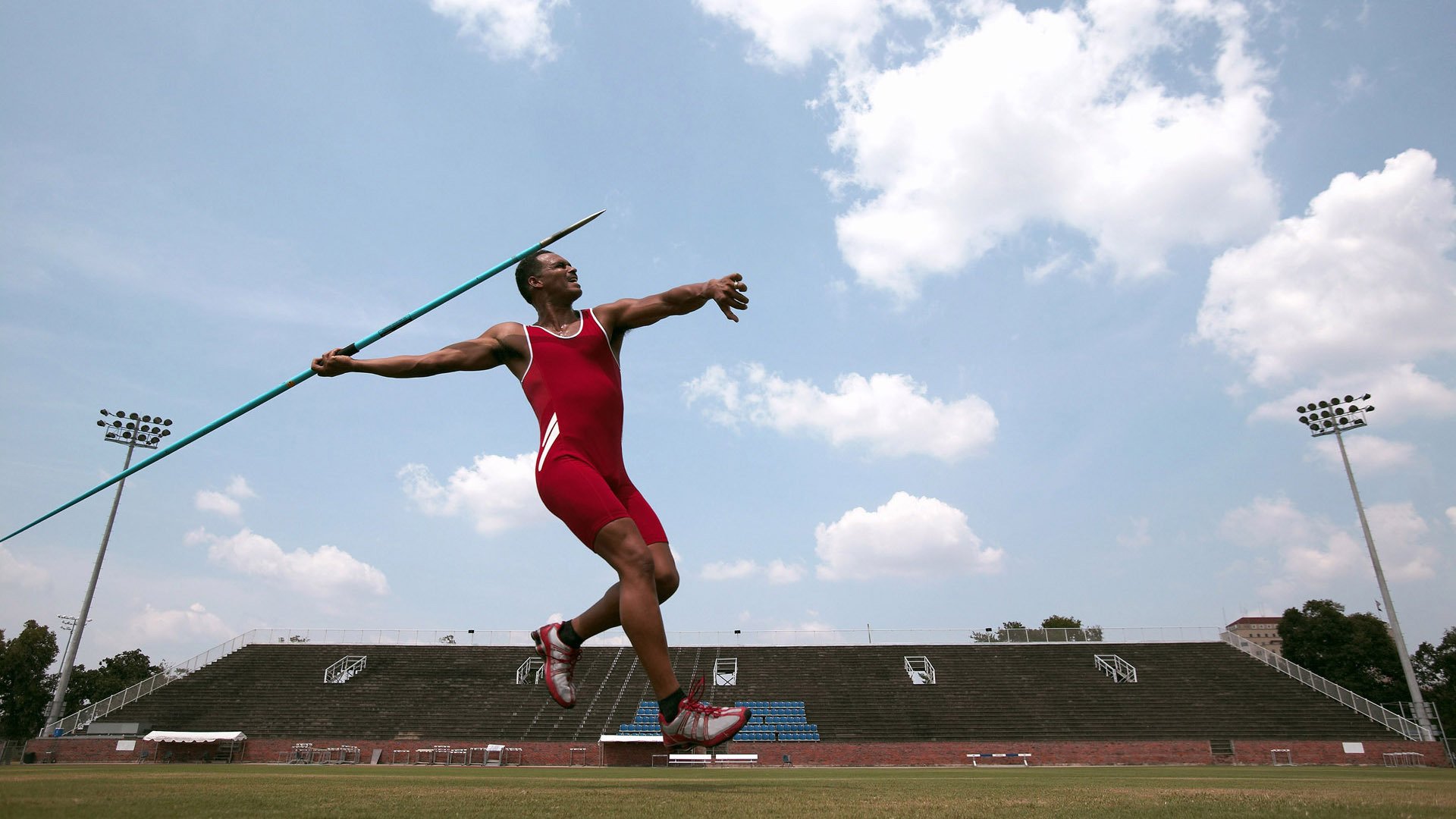 英格兰对阵冰岛，卡塞米罗如何用攻防转换的魔法冻结北欧风暴？