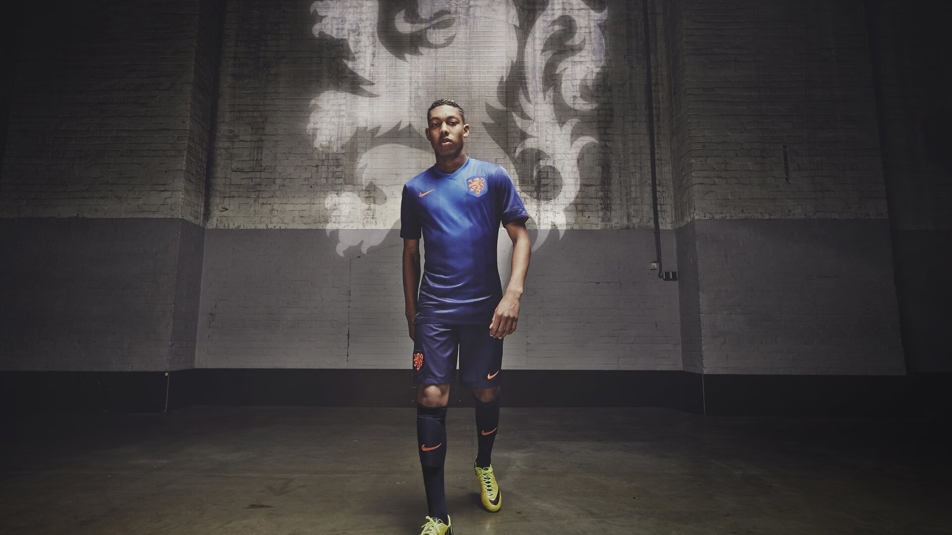 世界杯2026-铁血防线与锋线利刃，2026世界杯B组风云录，罗马尼亚如何以控球压制比利时，莱万独舞闪耀北美